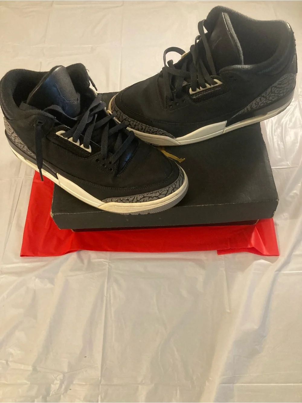 Jordan Men Black Sneakers with Grey Elephant Print